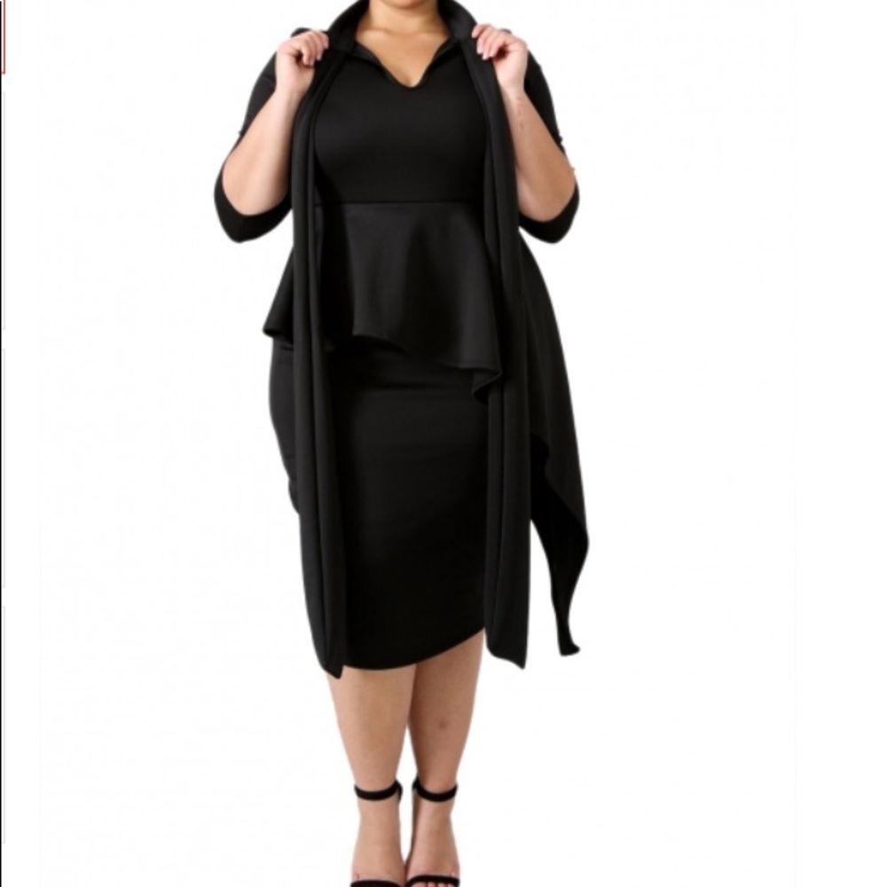 Black Bowknot Mock Neck Plus Size Bodycon Dress - Picture 2 of 4